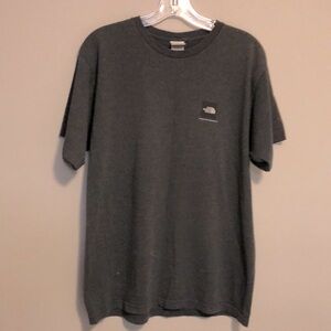 North Face T Shirt Men’s SZ M Gray Short Sleeve